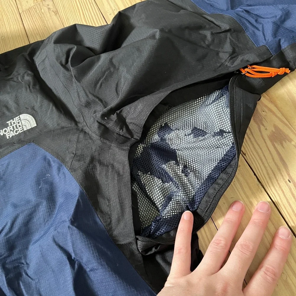 The North Face HyVent Rain Jacket Mens Large Navy Black Colorblock Pit Zip Shell
